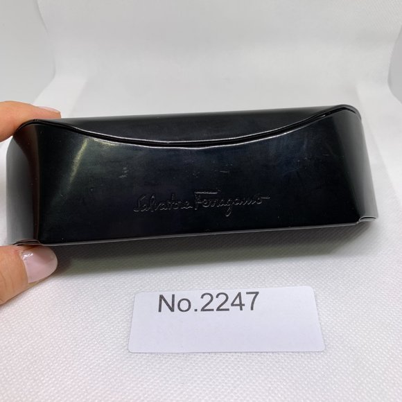 Salvatore Ferragamo NWOT Eyeglasses Case, Cloth Black Faux Leather - Picture 11 of 12